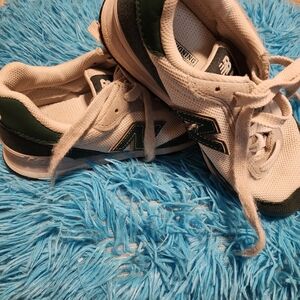New Balance 2.5y